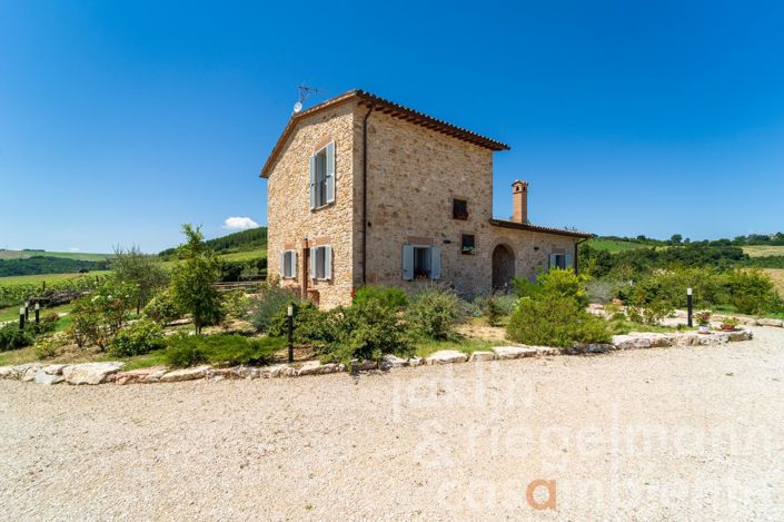 Image No.58-7 Bed Country House for sale