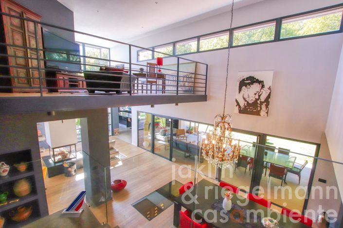 Image No.10-4 Bed Villa for sale