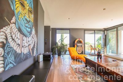 64a32b0f8b586m406204