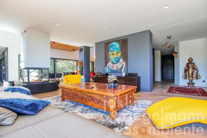 Image No.6-4 Bed Villa for sale