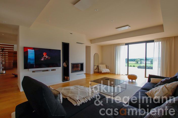 Image No.25-4 Bed Country House for sale