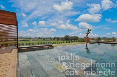 65832b80760fdm410908