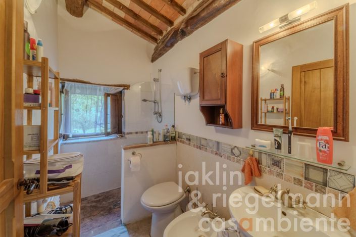 Image No.27-3 Bed Country House for sale