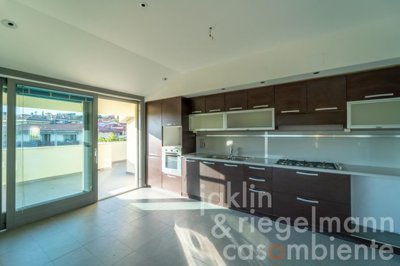 687651a2b8c76m363110