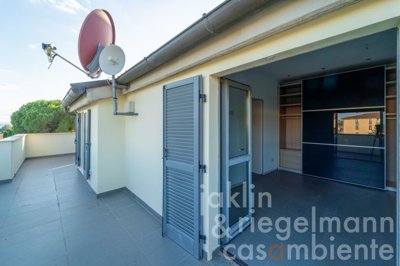 687651bdb0289m363113