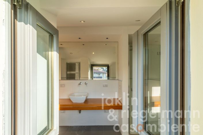 Image No.21-2 Bed Apartment for sale