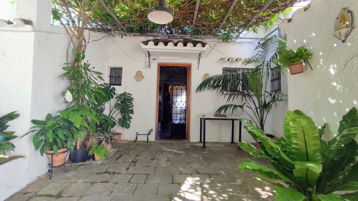 Image No.13-6 Bed Villa for sale