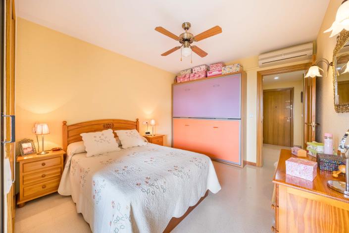 Image No.10-1 Bed Apartment for sale