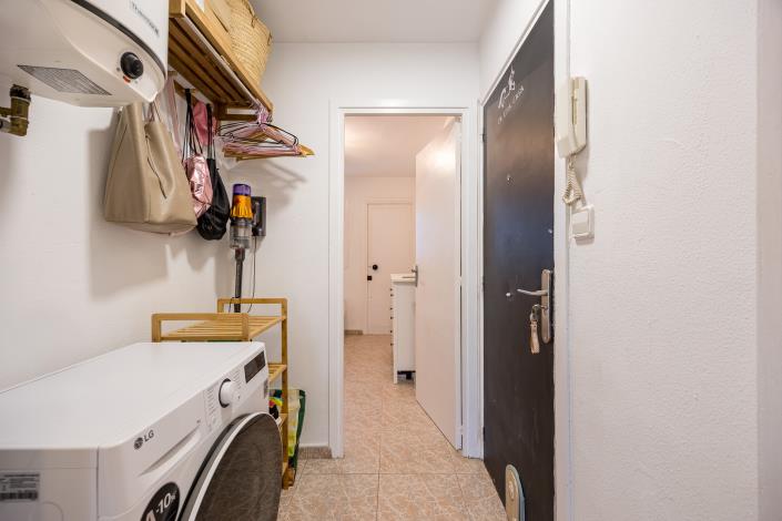 Image No.13-1 Bed Apartment for sale