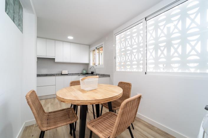 Image No.36-4 Bed Apartment for sale