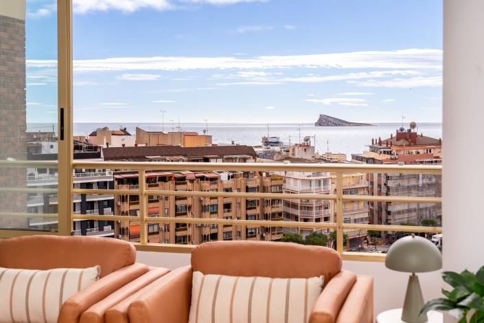 Image No.1-4 Bed Apartment for sale