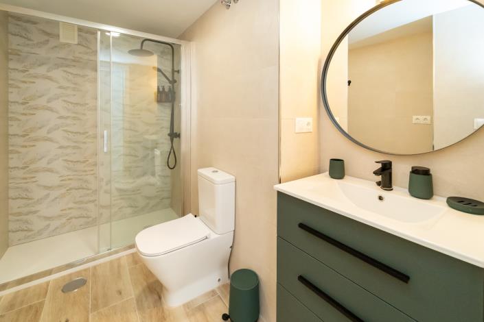 Image No.29-4 Bed Apartment for sale