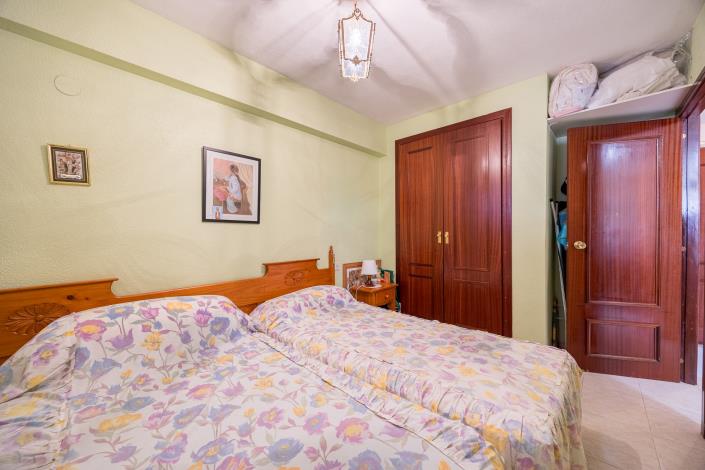 Image No.10-2 Bed Apartment for sale