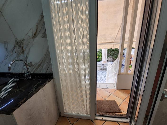 Image No.46-5 Bed Chalet for sale