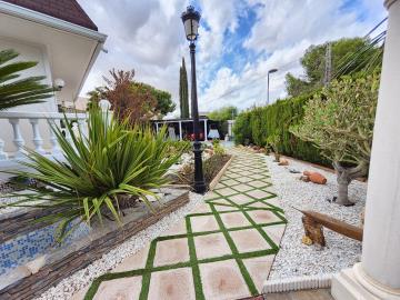 Imagen-de-WhatsApp-2025-10-03-a-las-13-45-19_2a294cb7