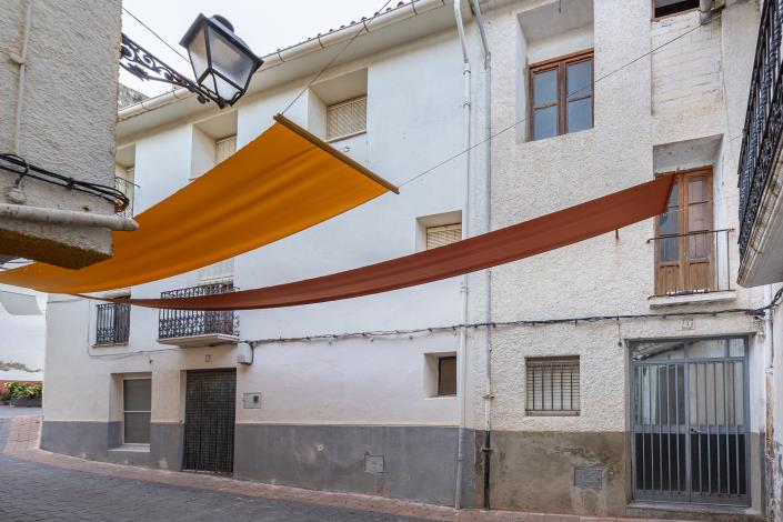 Image No.37-4 Bed Townhouse for sale