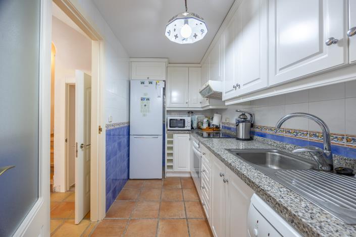 Image No.24-2 Bed Bungalow for sale