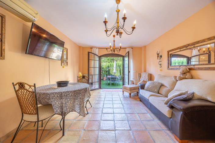 Image No.2-2 Bed Bungalow for sale