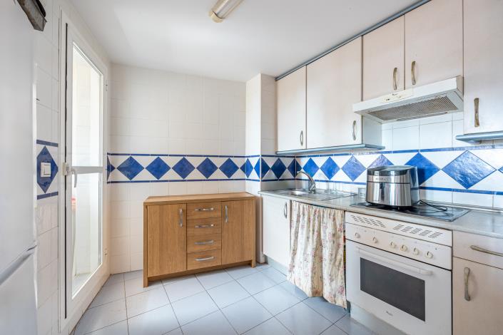 Image No.23-2 Bed Apartment for sale