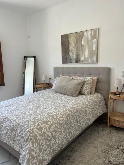 Image No.24-3 Bed Villa / Detached for sale