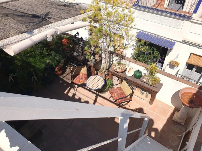 Image No.5-2 Bed Townhouse for sale