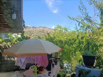 2 Bed Country House for sale