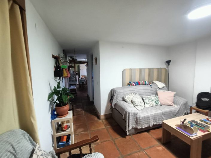 Image No.12-2 Bed Country House for sale