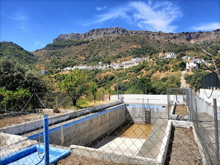 Image No.2-2 Bed Country House for sale