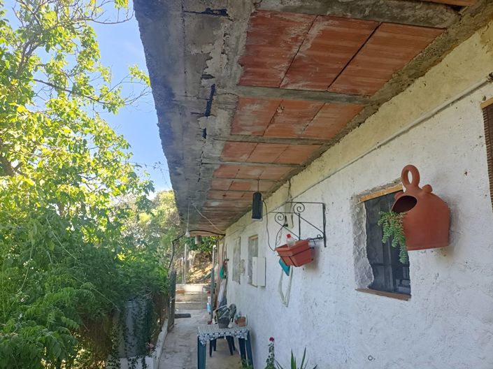 Image No.8-2 Bed Country House for sale