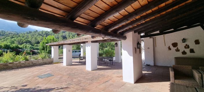 Image No.34-10 Bed Property for sale