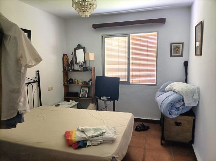 Image No.13-3 Bed Country House for sale