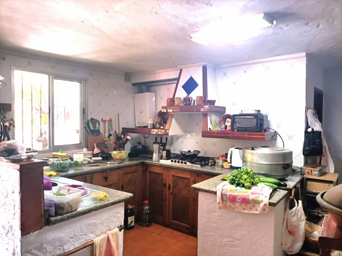 Image No.15-3 Bed Country House for sale