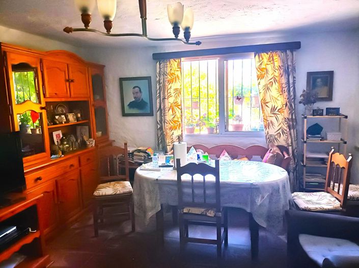 Image No.8-3 Bed Country House for sale