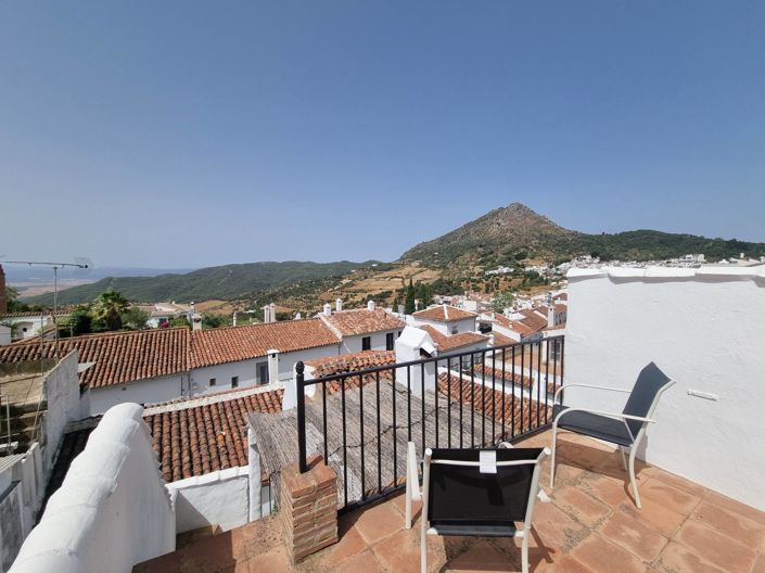 Image No.29-4 Bed Village House for sale