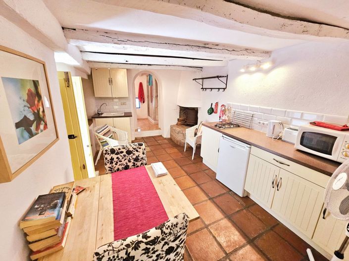 Image No.42-4 Bed Village House for sale