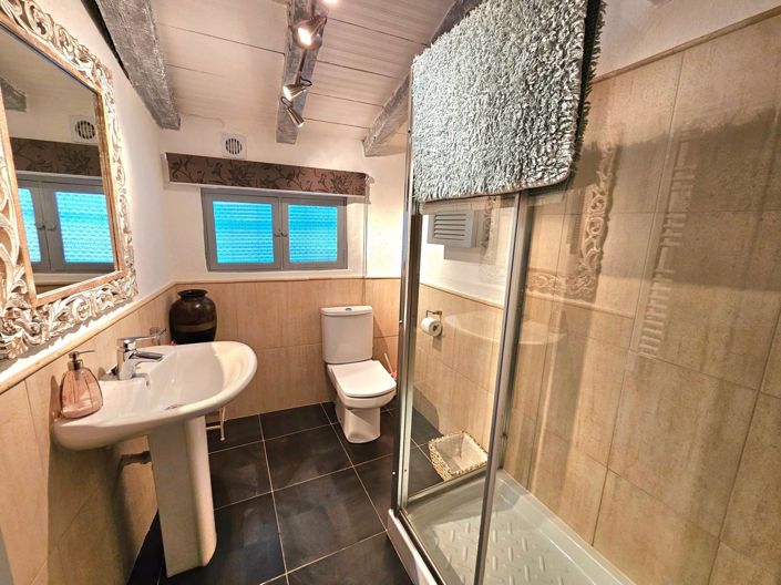 Image No.52-4 Bed Village House for sale