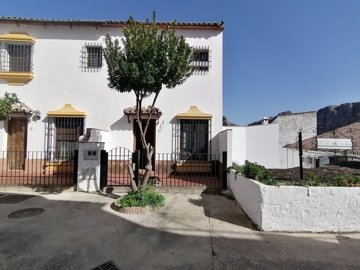 3 Bed Village House for sale