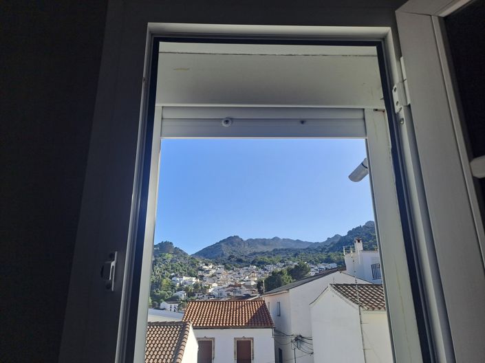 Image No.18-3 Bed Townhouse for sale