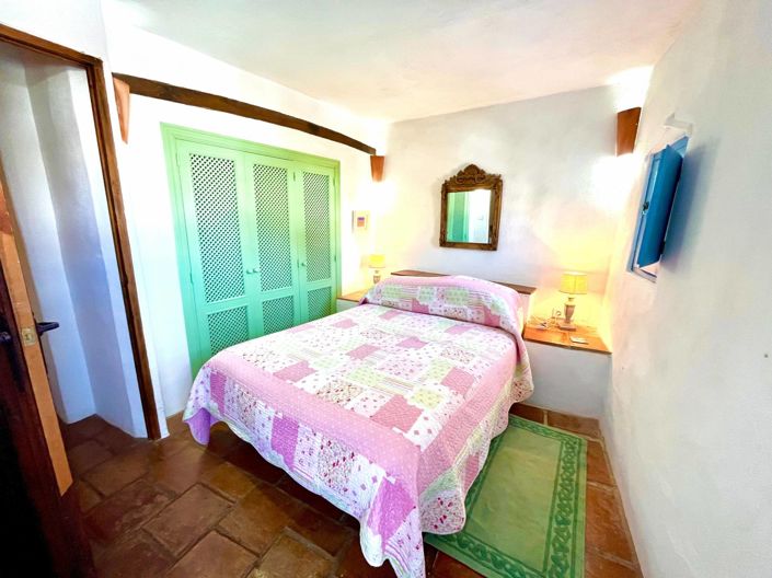 Image No.29-4 Bed Village House for sale