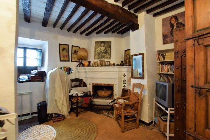 Image No.15-5 Bed Townhouse for sale