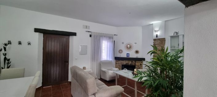 Image No.7-2 Bed Village House for sale