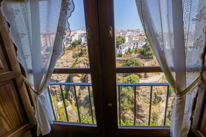 Image No.4-4 Bed Mansion for sale