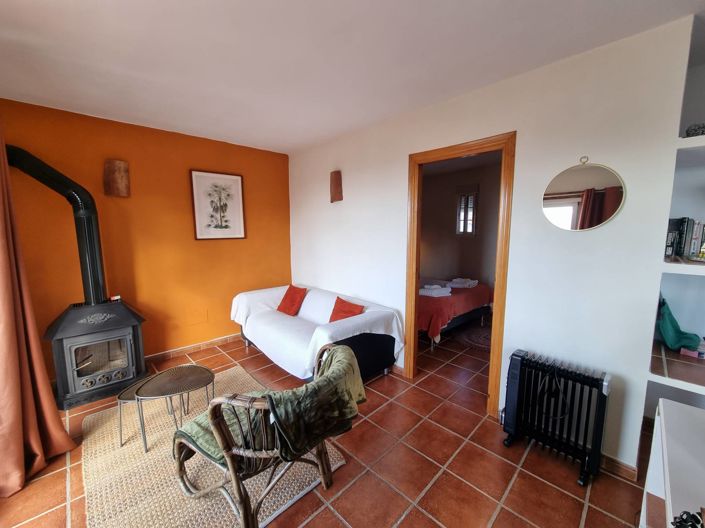 Image No.9-6 Bed Property for sale