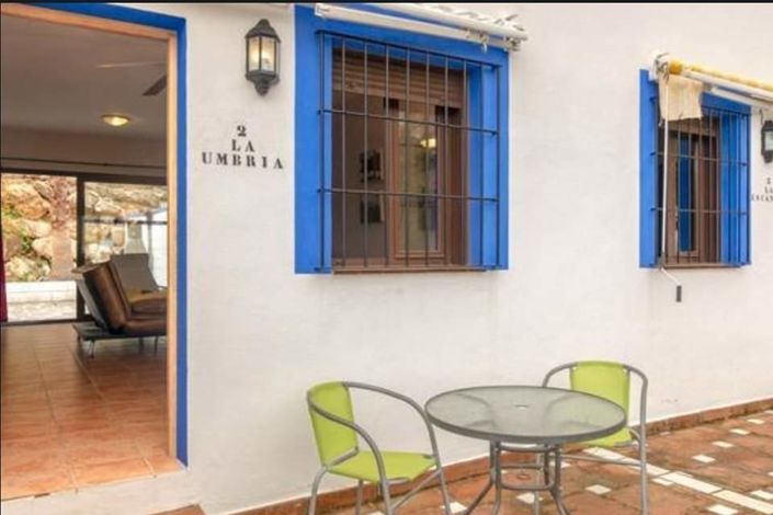 Image No.26-17 Bed Property for sale