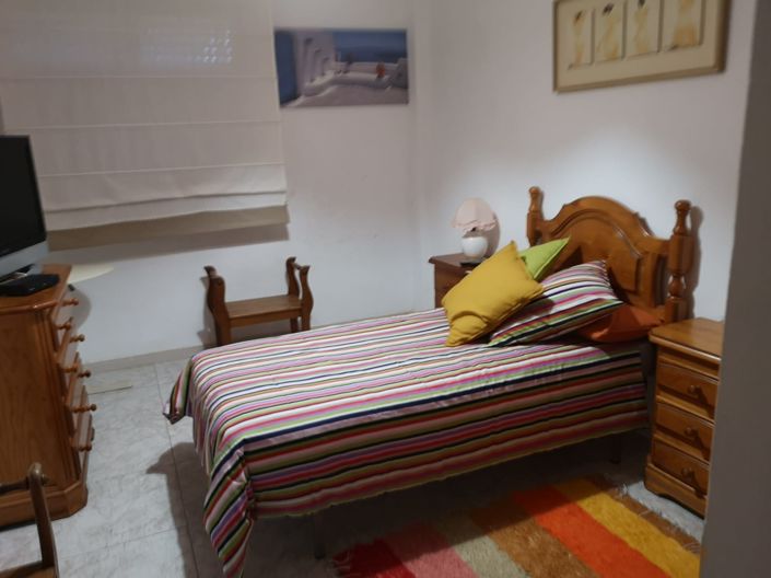 Image No.15-6 Bed Country House for sale