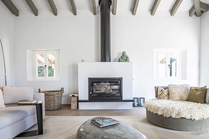 Image No.16-4 Bed Property for sale