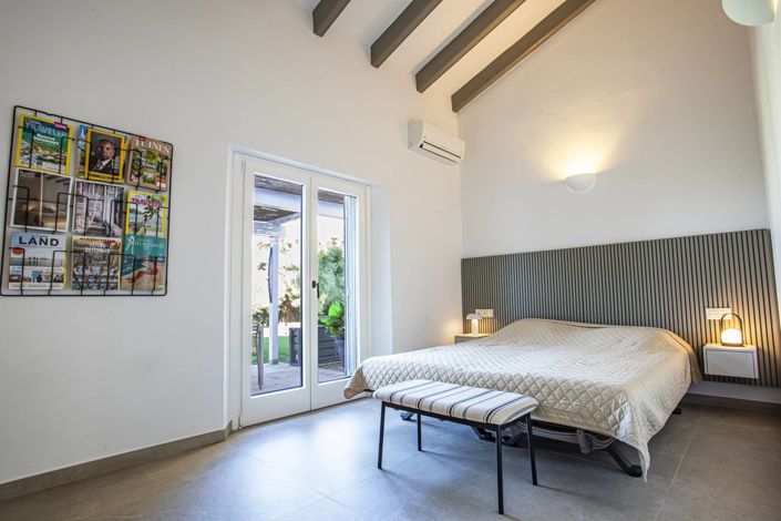 Image No.27-4 Bed Property for sale