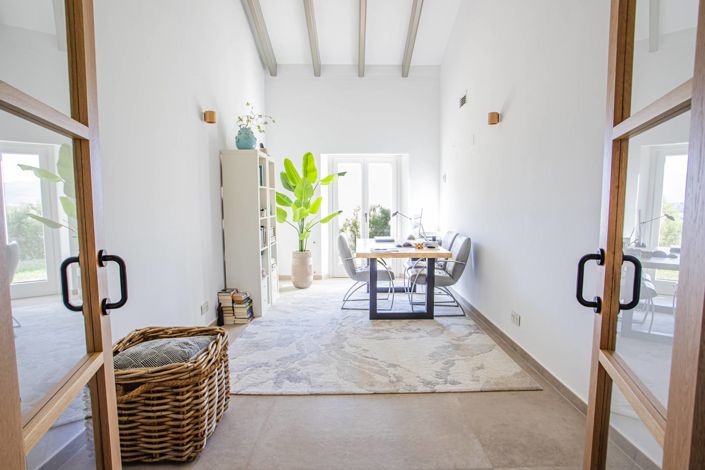 Image No.31-4 Bed Property for sale