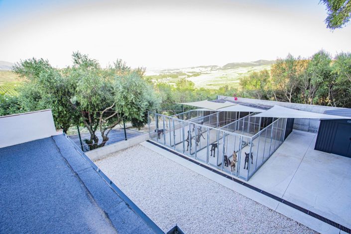 Image No.35-4 Bed Property for sale