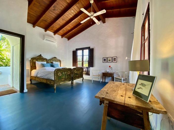 Image No.13-9 Bed Country House for sale